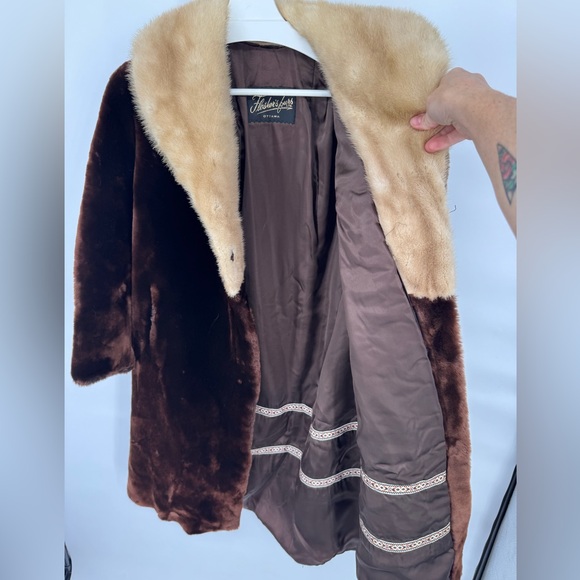 Vintage Flesher’s Furs Ottawa Genuine Sheared Beaver Coat with Mink Collar Small - Picture 6 of 9